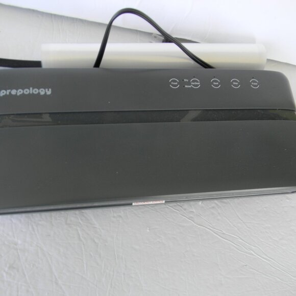 NEW Prepology Vacuum Sealer with Vacuum Sealing Roll CRACKED PEPPER - Picture 2 of 5